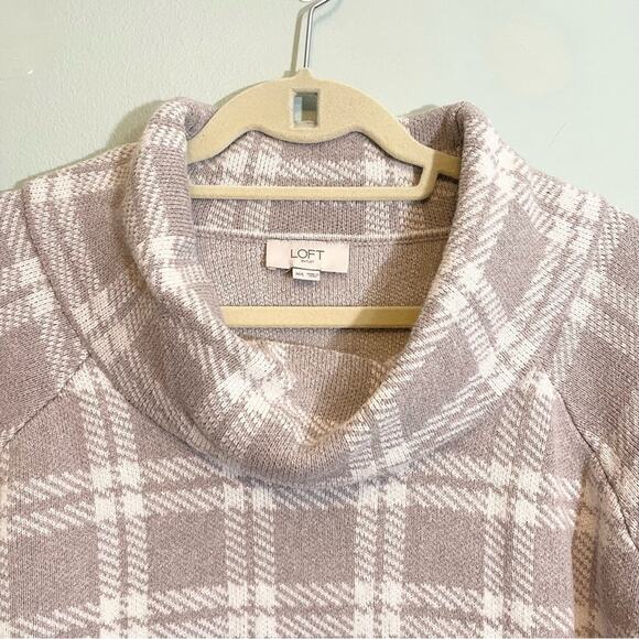 LOFT Outlet Women's Tan Plaid Turtleneck 3/4 Sleeve Poncho Knit Sweater Medium - Picture 3 of 14